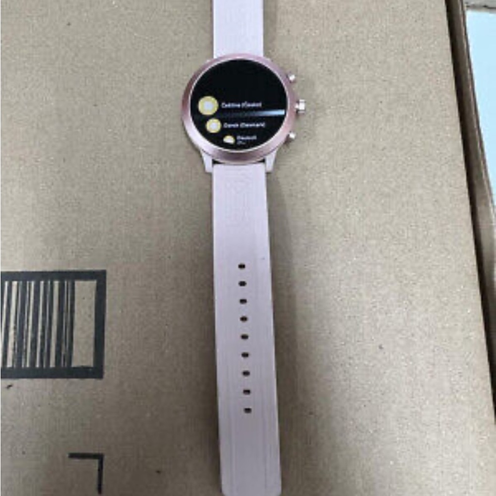 COPY - Michael Kors Gen 4 Sofie HR
Pink Smartwatch MKT5070 for android